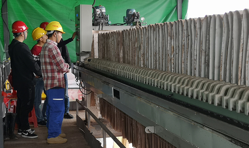 廂式丝瓜视频在线看黄片