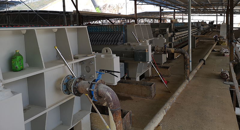 汙泥廂式丝瓜视频在线看黄片